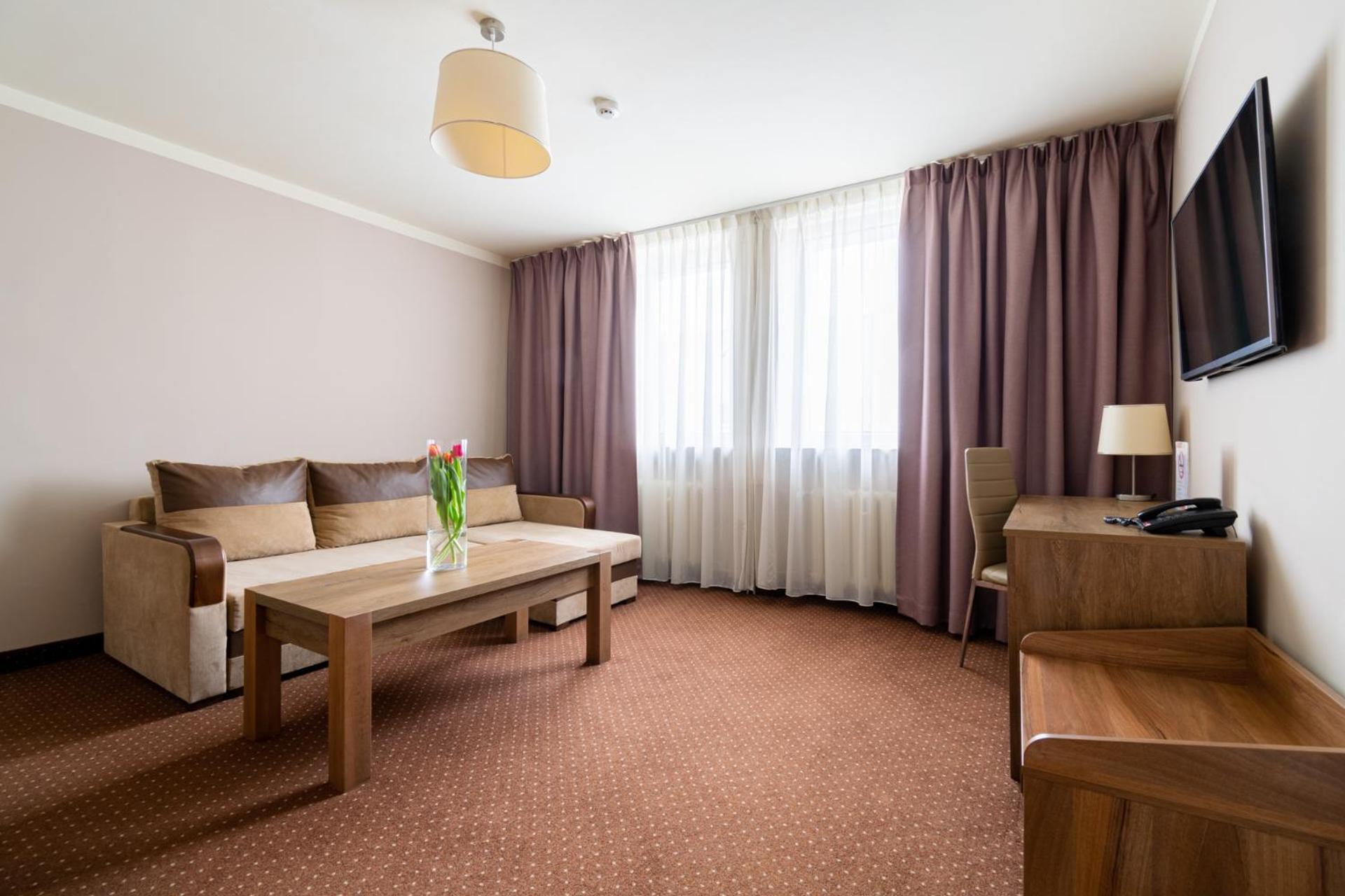 Hotel Diament Zabrze - Gliwice Exterior foto