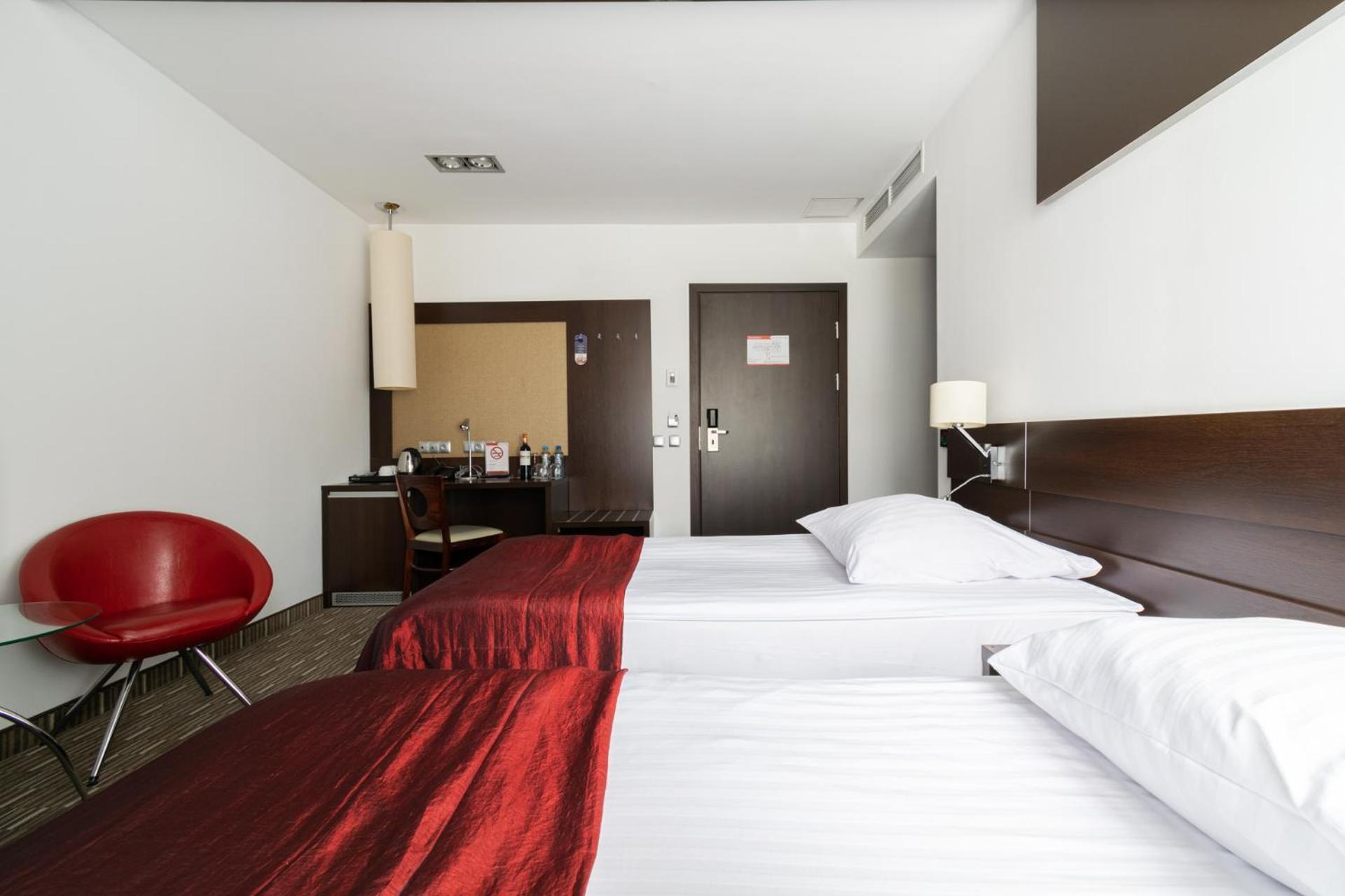 Hotel Diament Zabrze - Gliwice Exterior foto